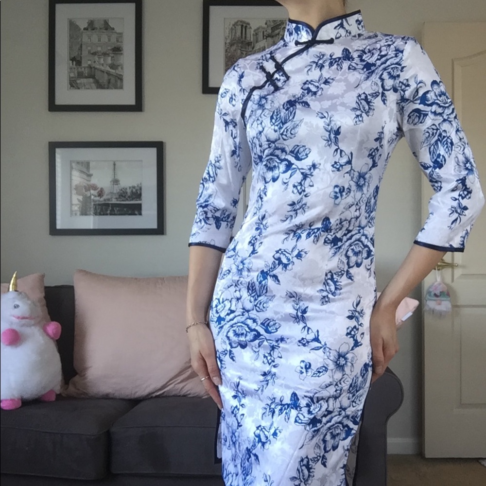 Authentic Chinese dress qipao cheongsam sexy